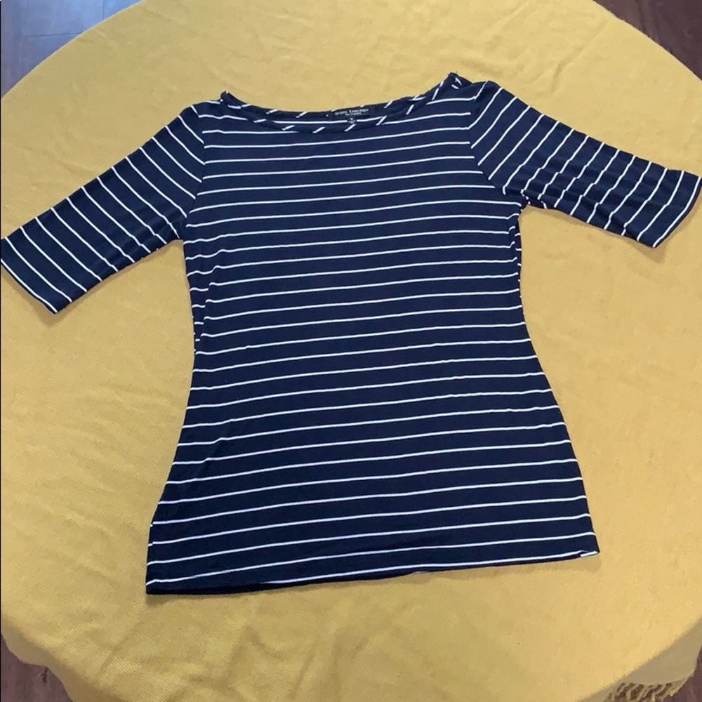 Green Envelope Elbow Sleeve Crewneck Tee